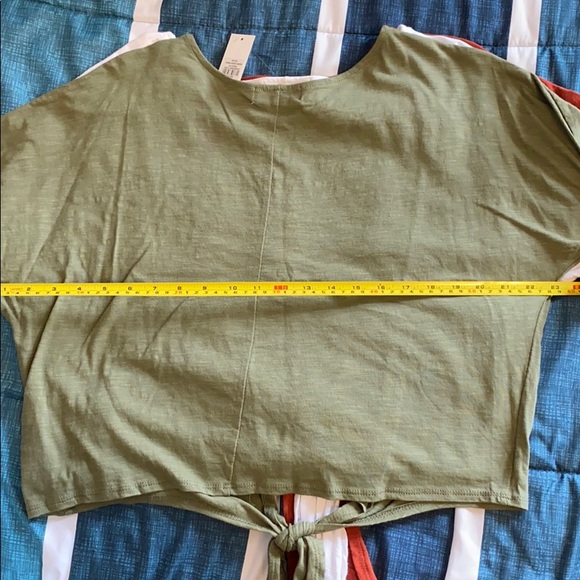 Bundle of 3 Tie Front Tops - Picture 4 of 5
